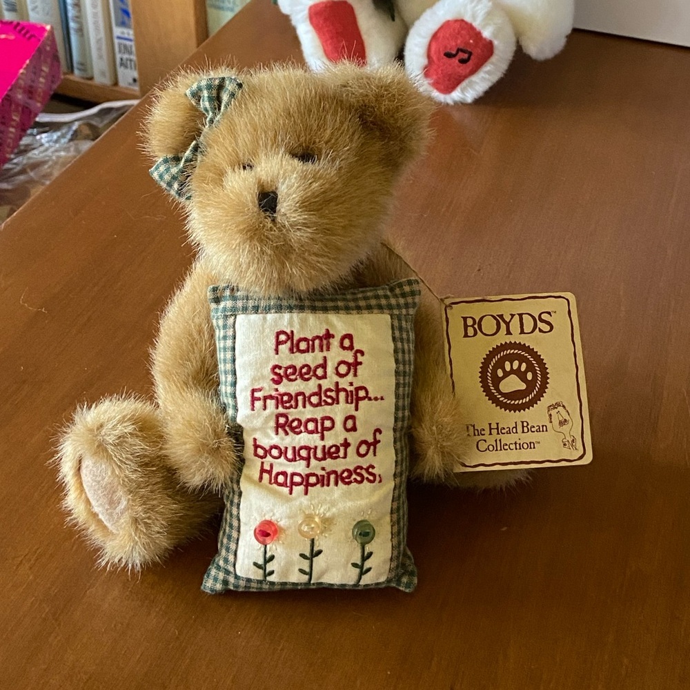 Boyds Bear seed of friendship Bear